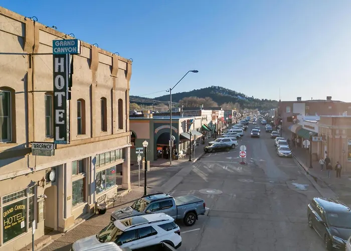 The Historic Grand Canyon Hotel Williams